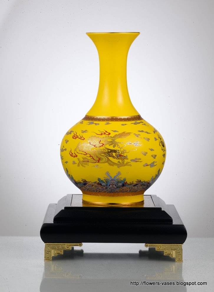 Flowers vases:flowers-13974