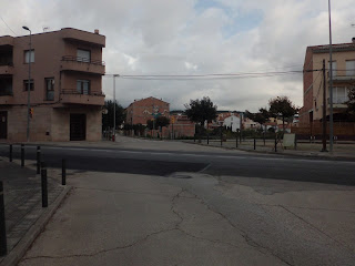 La Bisbal del Penedès a Montserrat; entrada a Sant Pere de Riudebitlles per carrer Montserrat