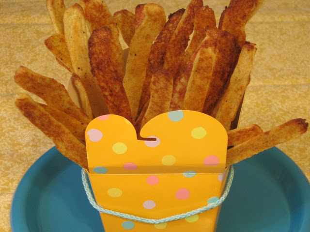 Tastes like French fries, Mashed Potato Sticks are baked until crispy and golden brown. 