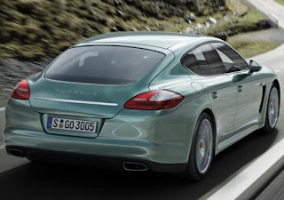 Porsche Panamera Diesel car