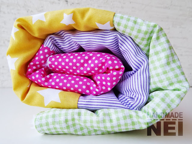 Handmade Nel: Пачуърк одеяло с полар за бебе "Лилаво, розово, жълто и зелено"