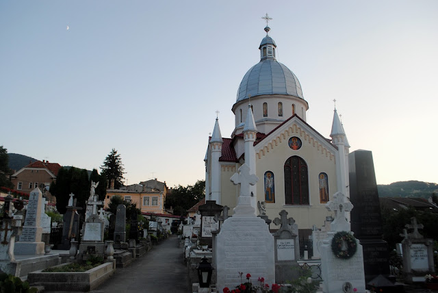 cemetery / trip / Romania / oldtown / Brasov /  