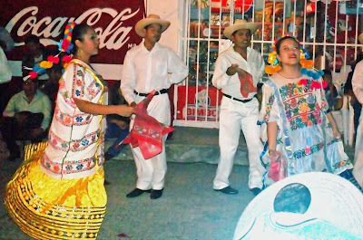 Barrio de Tequicorral ballet folklórico Citlalli de la Universidad Autónoma de Guerrero (UAG)