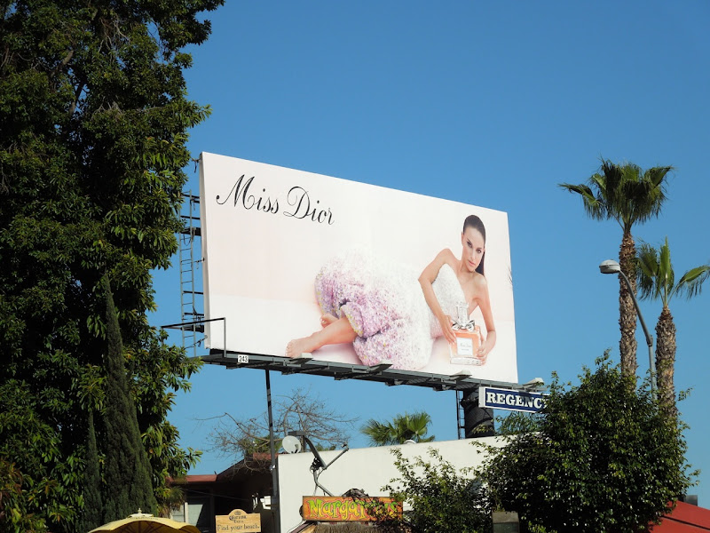 Miss Dior Natalie Portman billboard