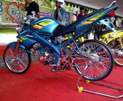 http://bengkelotomotif20.blogspot.com/2013/12/modifikasi-vixion-velg-jari-jari-terbaru-2014.html