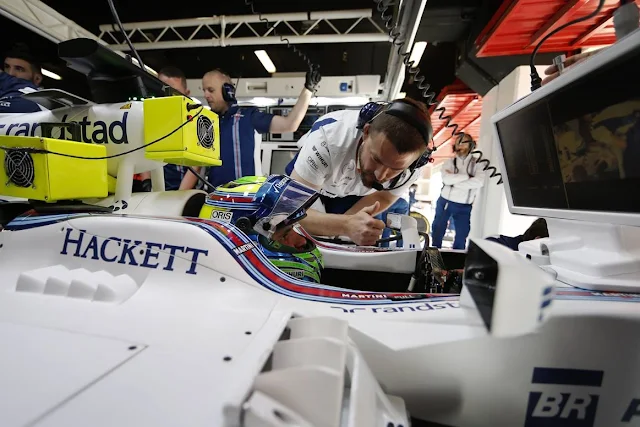 Felipe Massa é convocado para correr de volta e Williams se "sente mal"