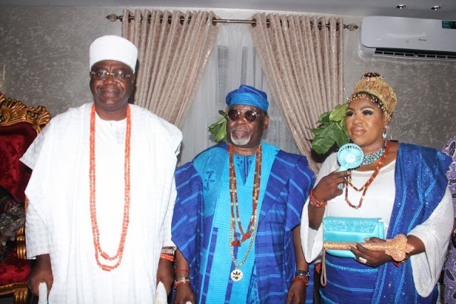 Faces Of Guests At The Iwuye Of Aare Bisi Onilogbo & His Pretty Wife, Yeye Aare Kemi