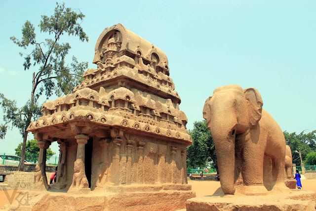 Nakula Sahadeva Ratha and the sculpture of elephant