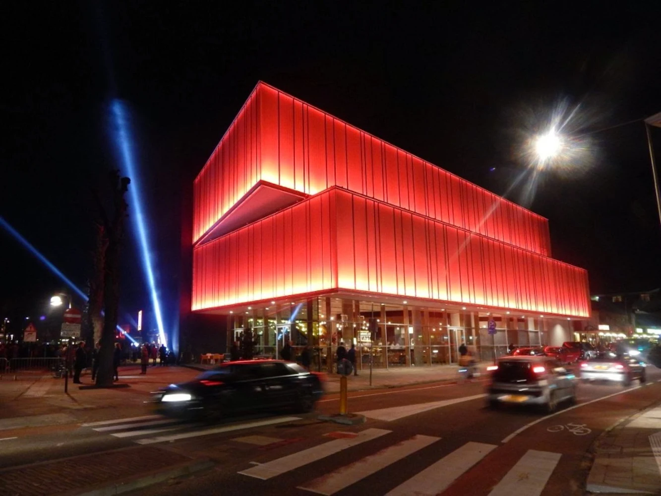 Multipurpose Hall Markant by architectuurstudio Hh