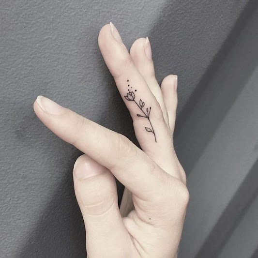 #uniquefingertattoo