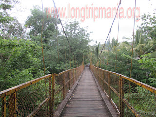 Jembatan Kuning Yeh Unda Sidemen