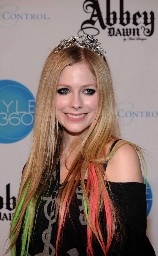 Renown singer and songwriter Avril Lavigne was born Avril Ramona Lavigne in