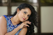 Ishika Singh Latest Glamorous Photos-thumbnail-29