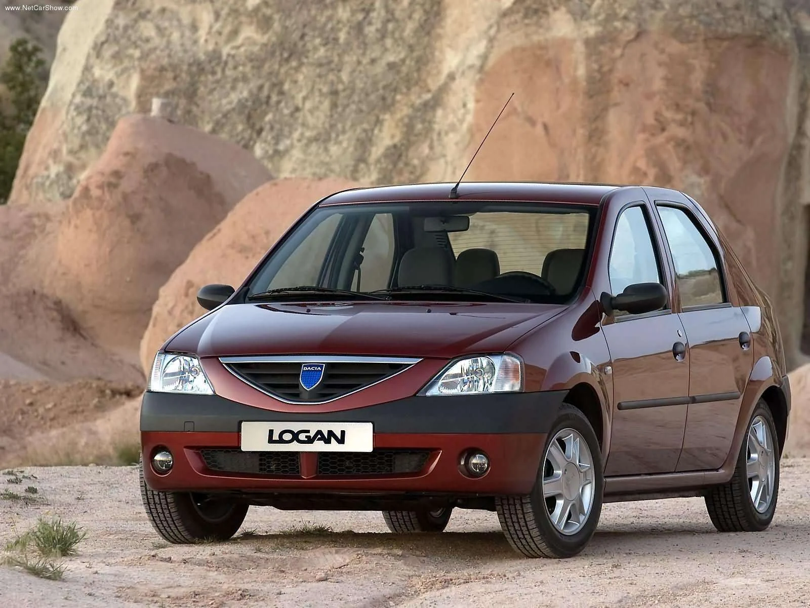 Hình ảnh xe ô tô Dacia Logan 1.6 MPI 2005 & nội ngoại thất