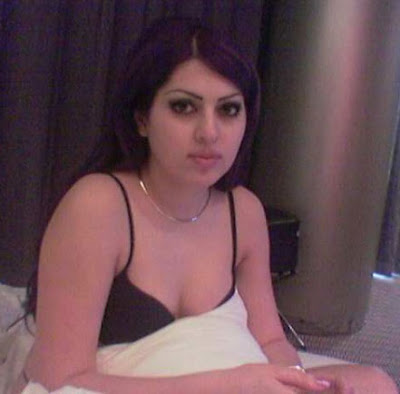 arab hot sexy housewife aunty