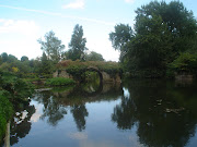 Moat at Warwick Castle (warwick castle )