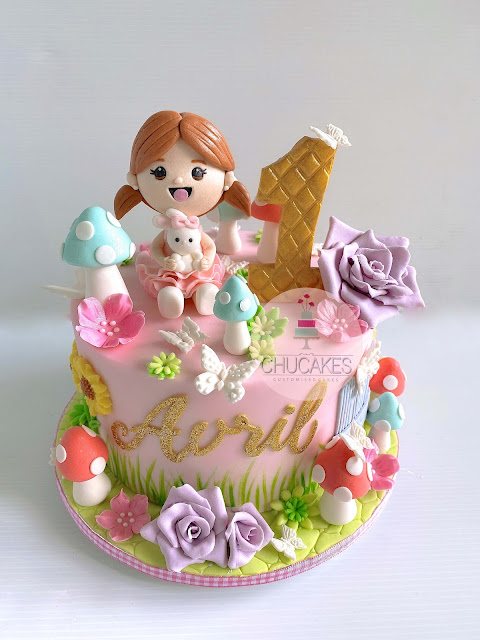 girl garden fondant cake mushroom mushrooms rose roses flower flowers bunny rabbit butterflies