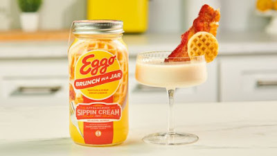 Eggo Brunch in a Jar in a mason jar.