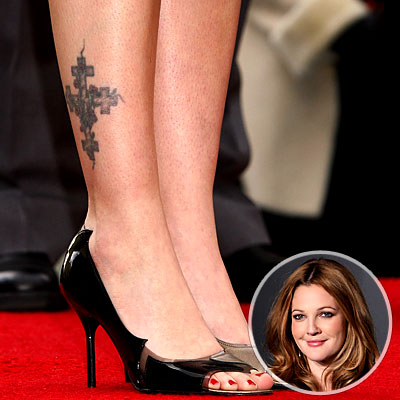 Tattoos are actually making it look more sexy 12 Drew Barrymore