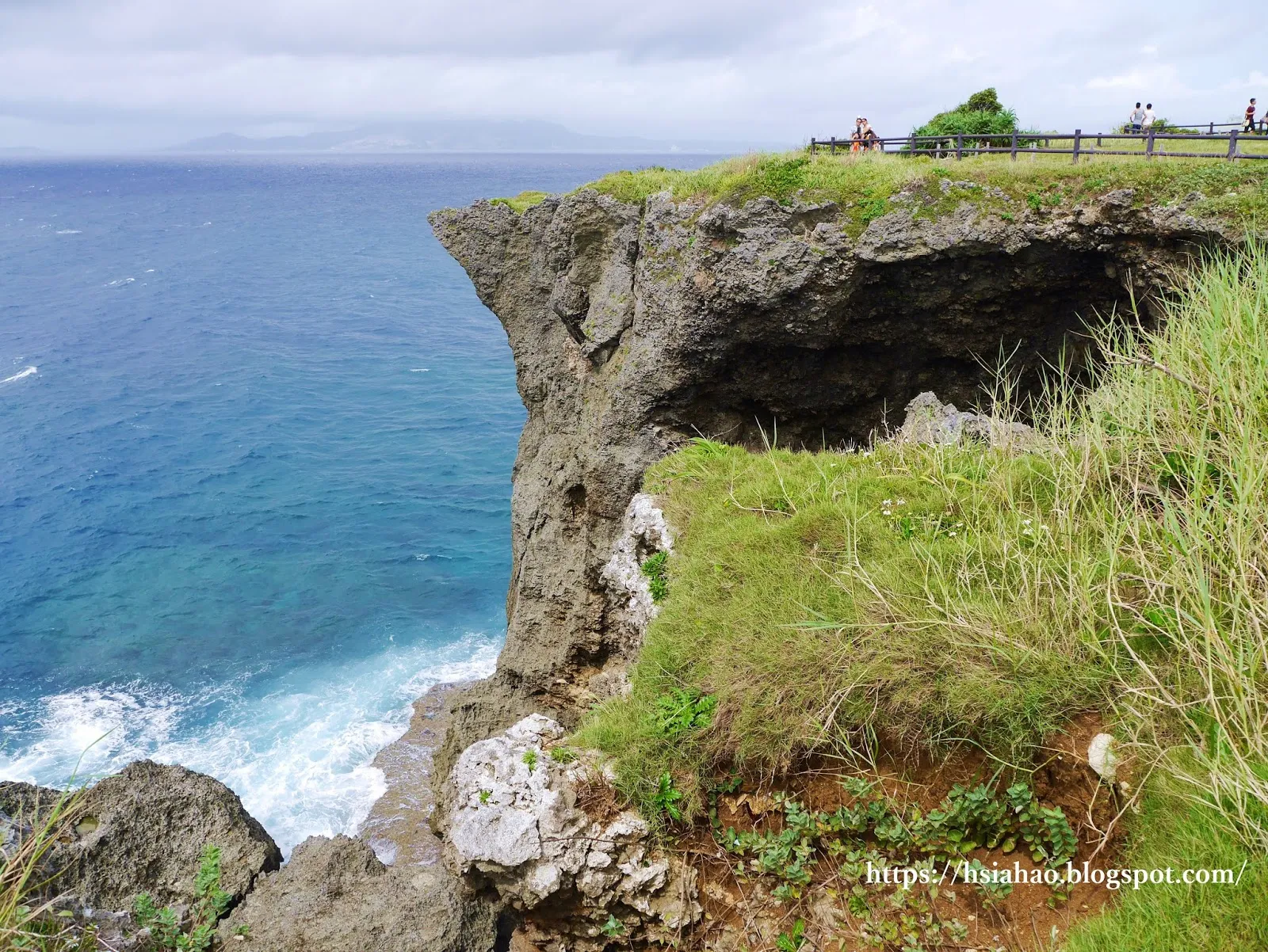 沖繩-景點-中部-萬座毛-自由行-旅遊-Okinawa-Manzamo