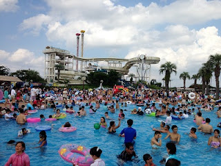 Pool WAI and Giant Sky River