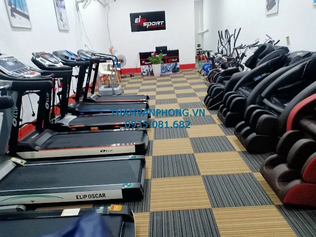 Thảm trải sàn showroom ghế massage