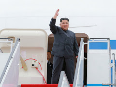 4 Fakta Menarik Baju 'Mao Suit' Kim Jong Un
