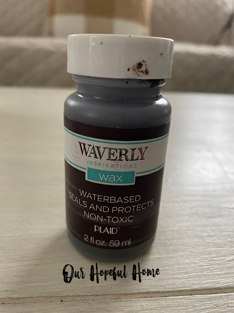 Waverly Inspirations Wax in Antique