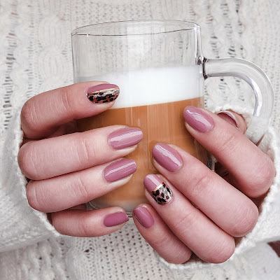 Mauve Leopard Nails