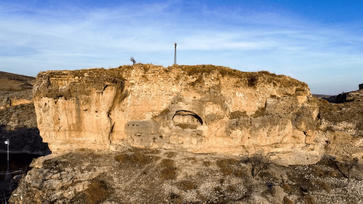 Μια εκπληκτική ανακάλυψη σε πέτρινη εκκλησία 1.900 ετών στην Τουρκία