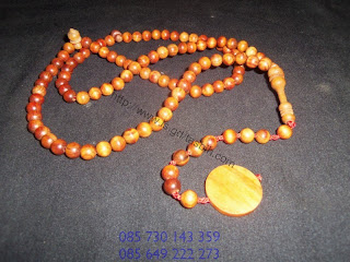 tasbih kayu agatis