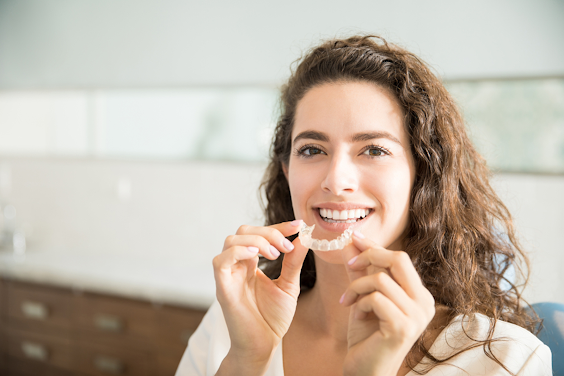 4-advantages-of-invisalign-over-braces