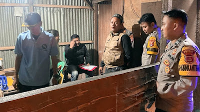 Kesal Dengan Penjual Miras, Kades Kaserangan lkut Razia Miras Bersama Polsek Ciruas dan Muspika