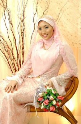 Modern Muslim Wedding Dress