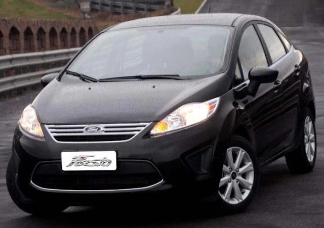 New Fiesta 2012 - Preto