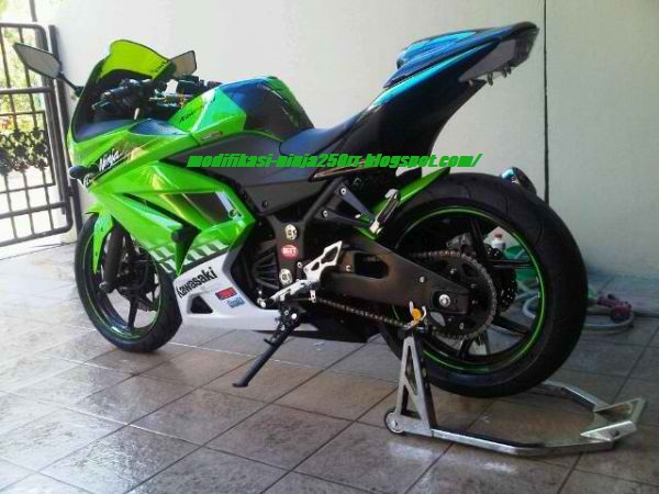 Mei 2011 Modifikasi Ninja 250 RR