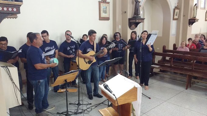 GRUPO “AMIGOS NA FÉ”, DE IMARUÍ, ANIMA CELEBRAÇÃO NO SANTUÁRIO DE ALBERTINA