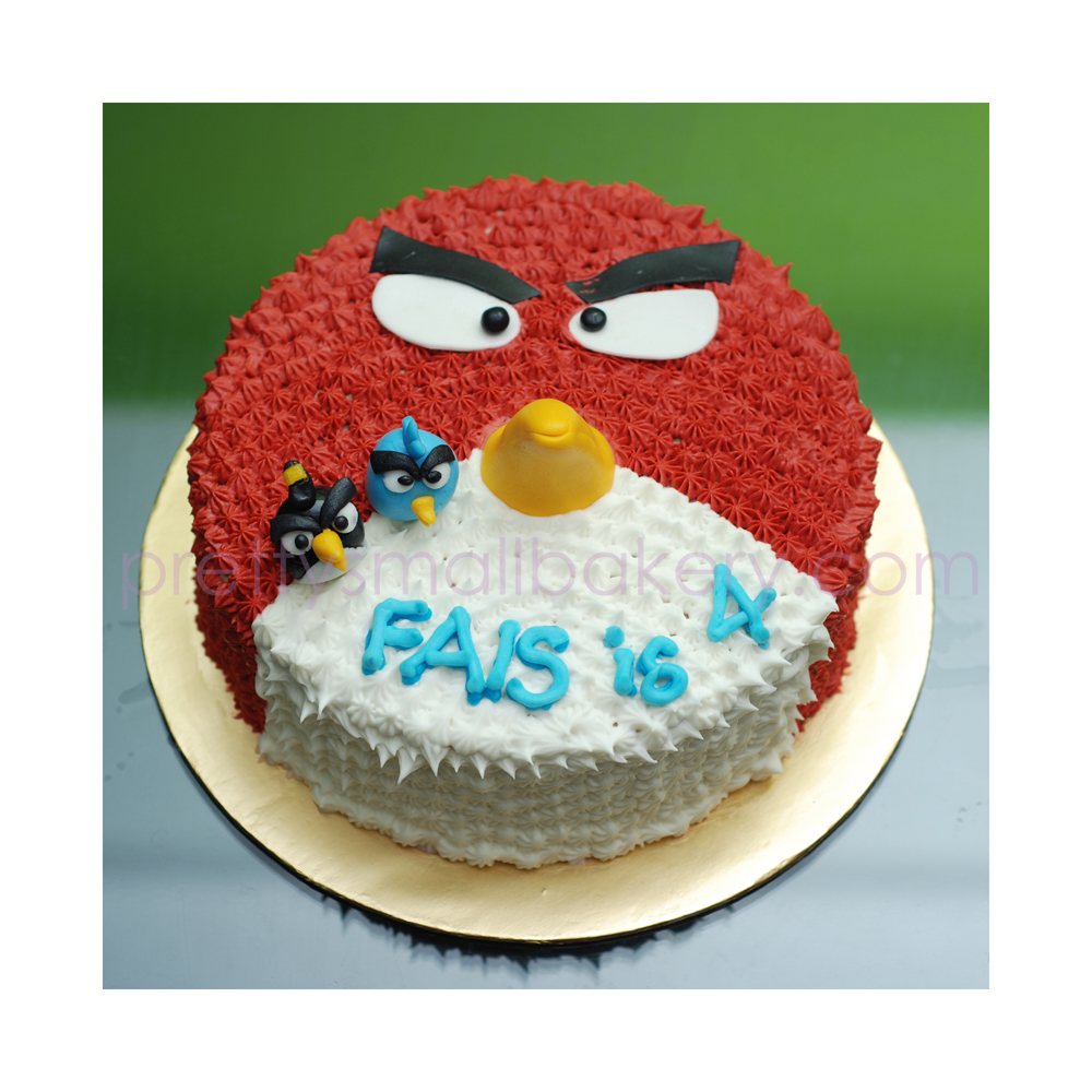 Kek birthday angry birds - Prettysmallbakery