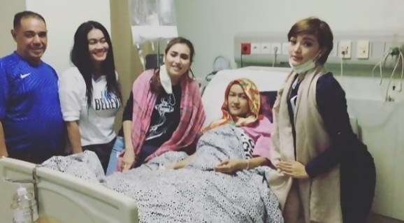 Jupe Banjir Ucapan Doa Terbaring Sakit