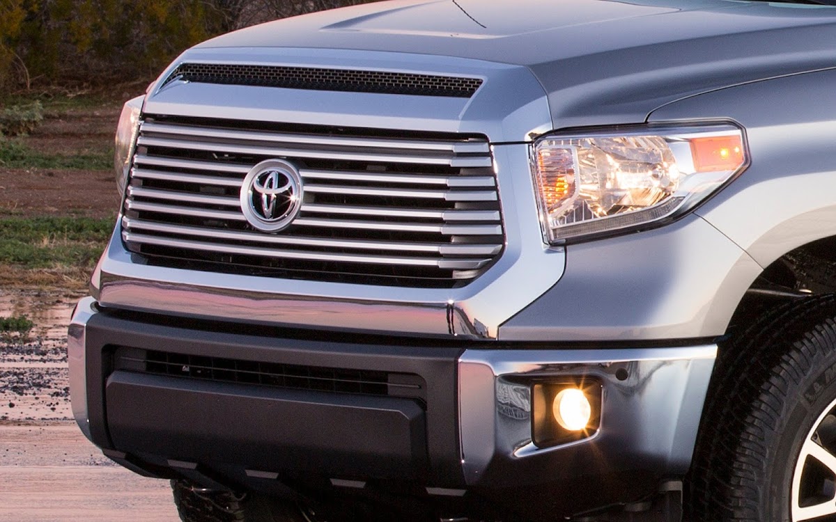 2014 Toyota Tundra Widescreen HD Wallpaper 3