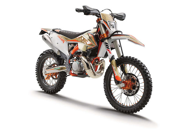 2020-KTM-300-EXC-TPI-ErzbergRodeo-2