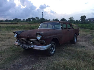 Forsale Ford Fairline 1957 Rusty Original Style , Mesin V8 