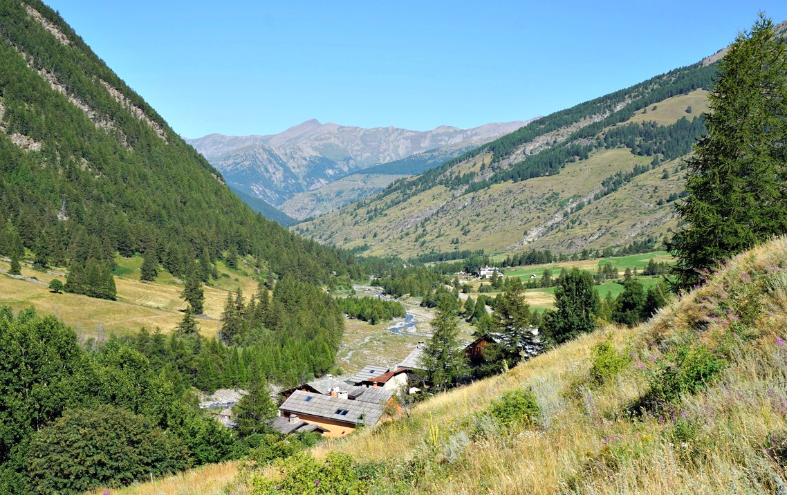 Ristolas seen from trail to Col Lacroix