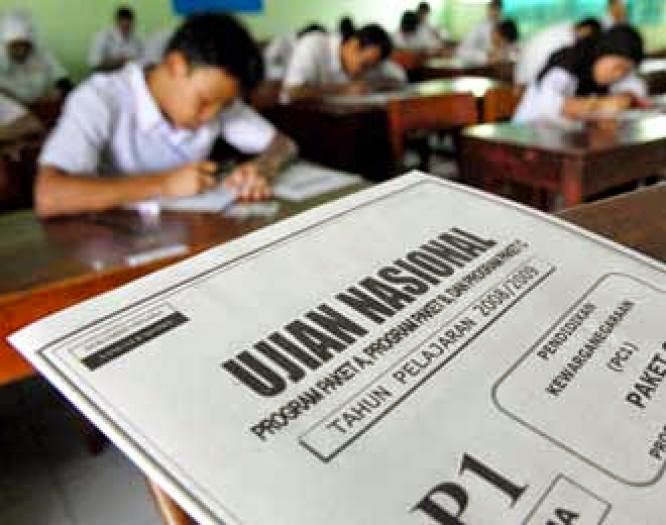 Siswa SMA di Kota Sukabumi Lulus 100% UN 2014