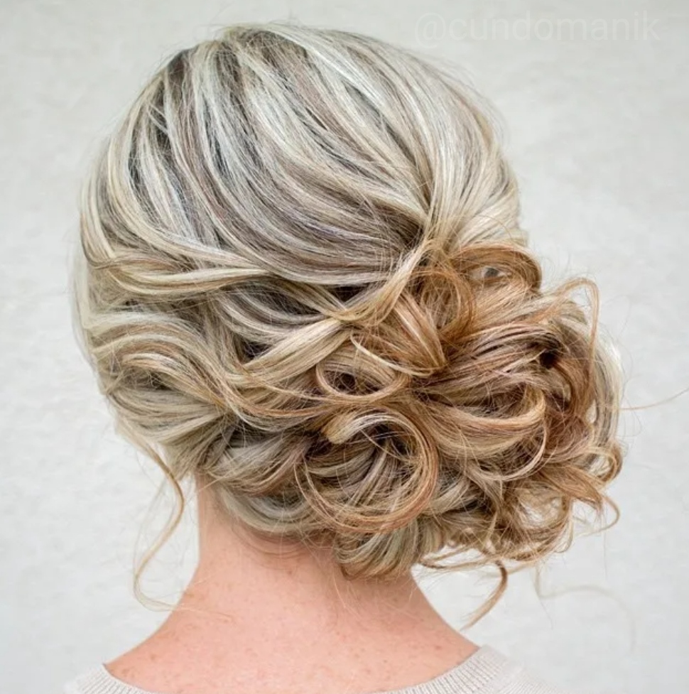 Trendy Updos For Medium-Length Hair You Can Try in 2022, All kinds of women's hair curls