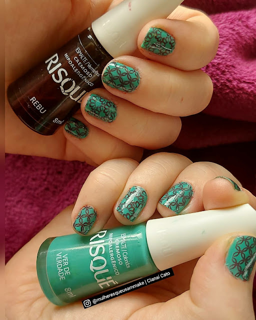 UNHAS VERDES COM NAIL ART COM RISQUÉ