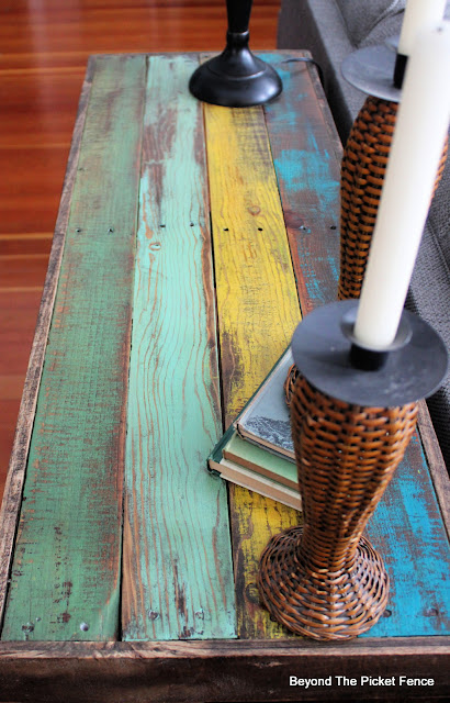 Build a Colorful Rustic Table From Pallet Wood