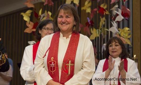 Ordenación de mujer lesbiana como obispo metodista