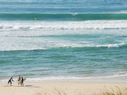 Though in summer it is warmer than Long Island beaches. (mysterysurfing)