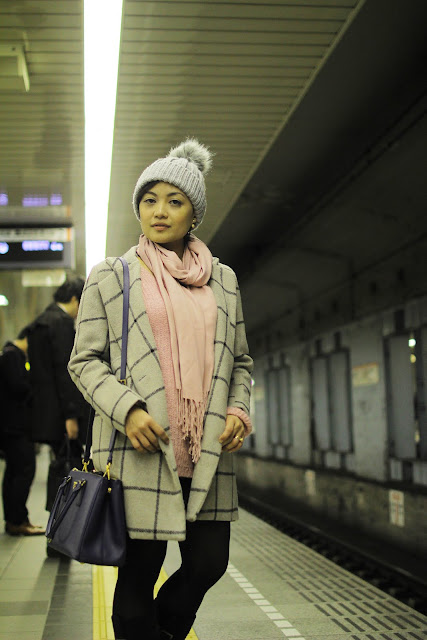 plaid coat, Shein, knitted, black boots, winter, Tokyo, Japan, Christmas 2015